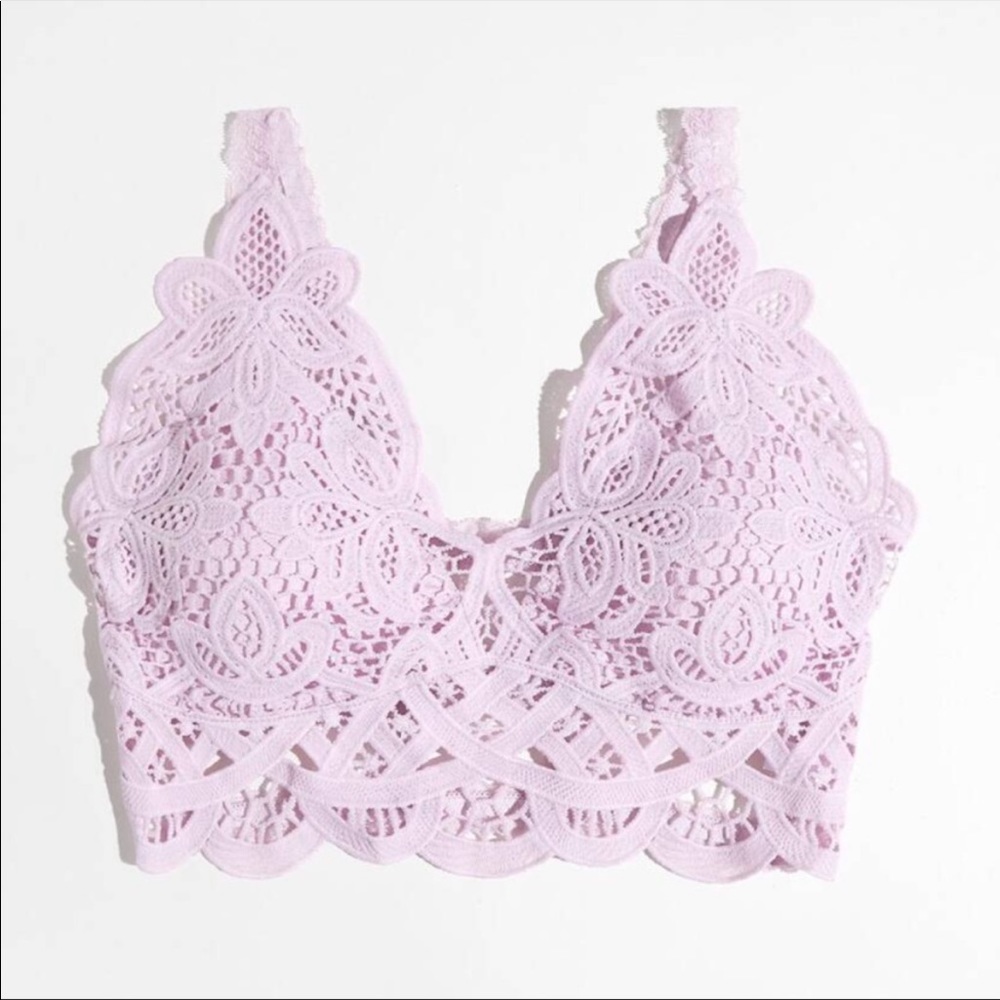 Lace Bralette 💕 - Picture 5 of 6